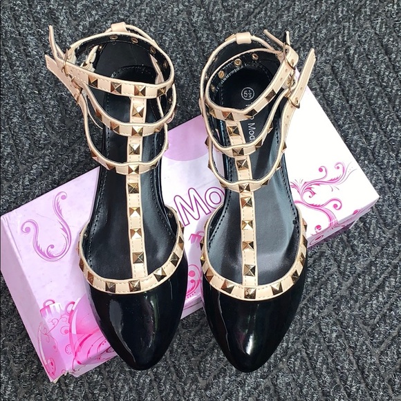 Top Moda Flats - Picture 5 of 7